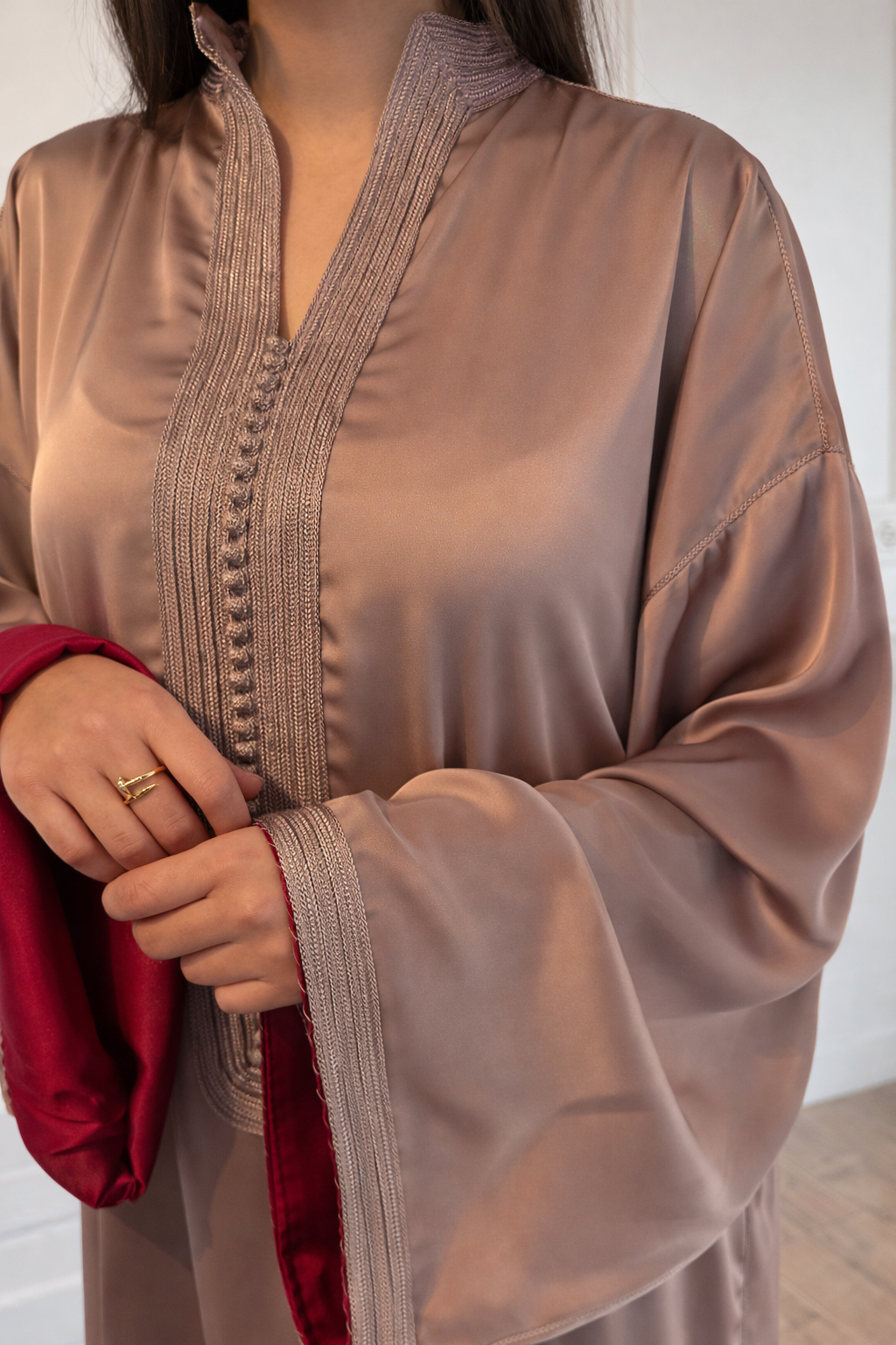 Premium Satin Kandoura - Mocha Élégance